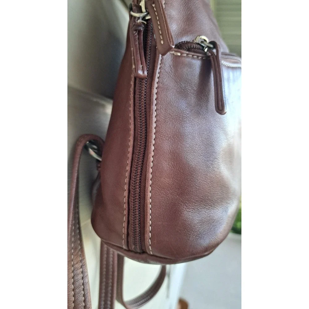 Tignanello Women's Leather Brown Small Backpack Adjustable Straps Zipped Pockets